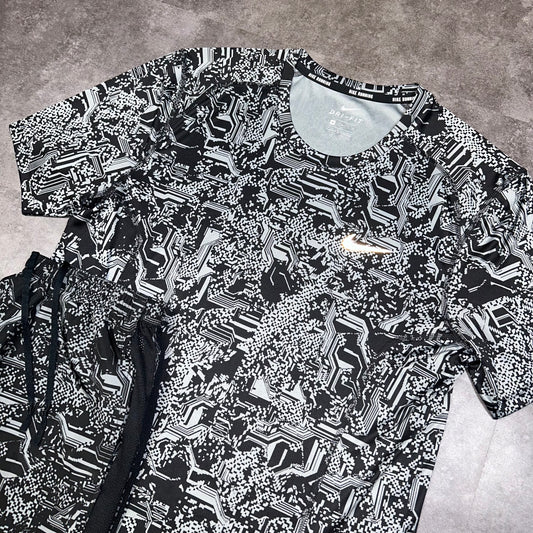 Nike Grey Digital Camo Set