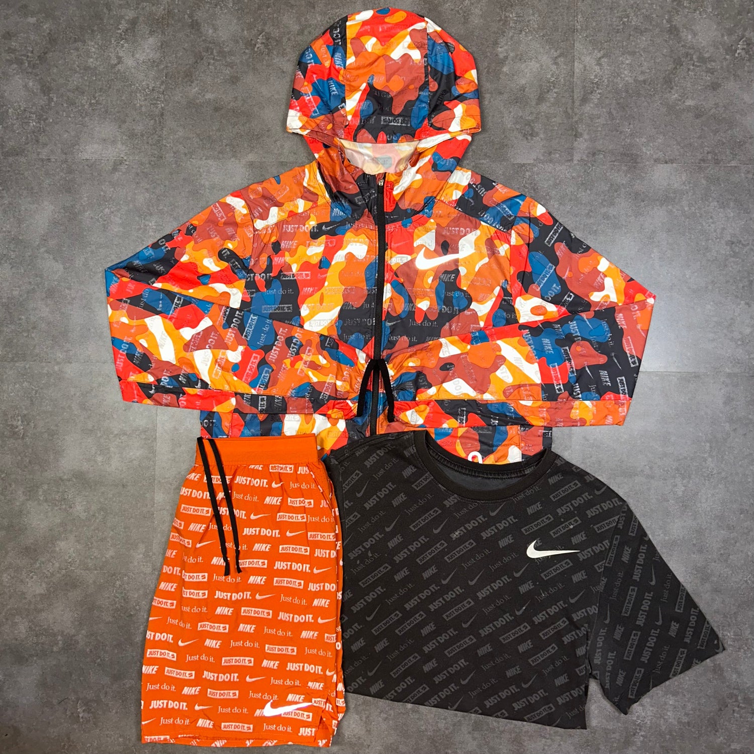 SHOP SETS