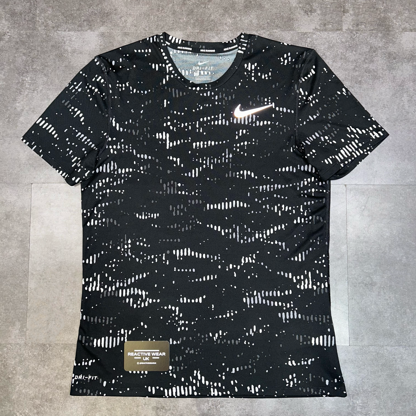 Nike Digital Pulse T-Shirt
