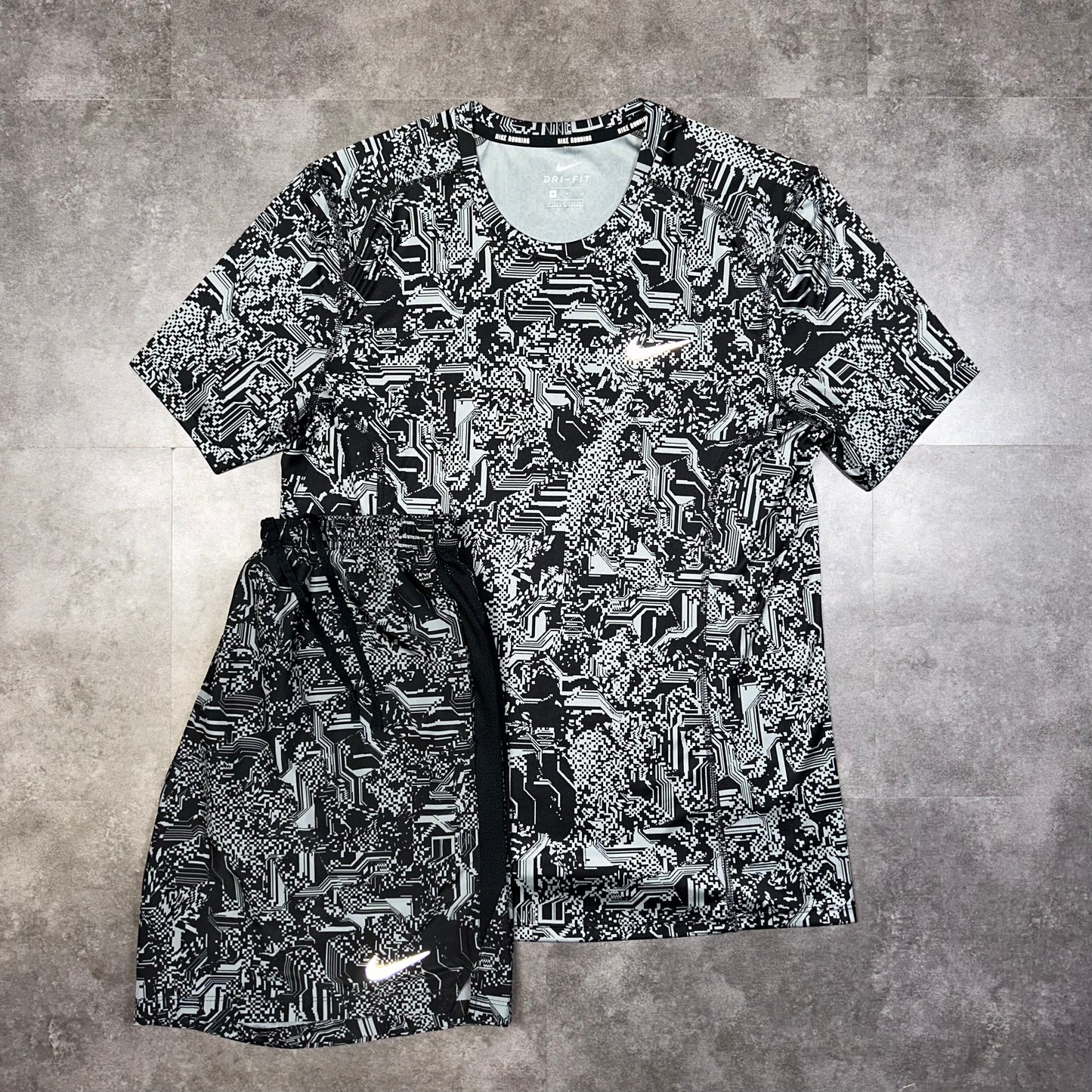 Nike Grey Digital Camo Set