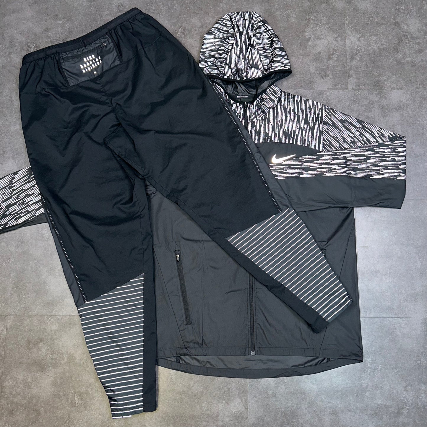 Nike Lightning Flash Windrunner Set