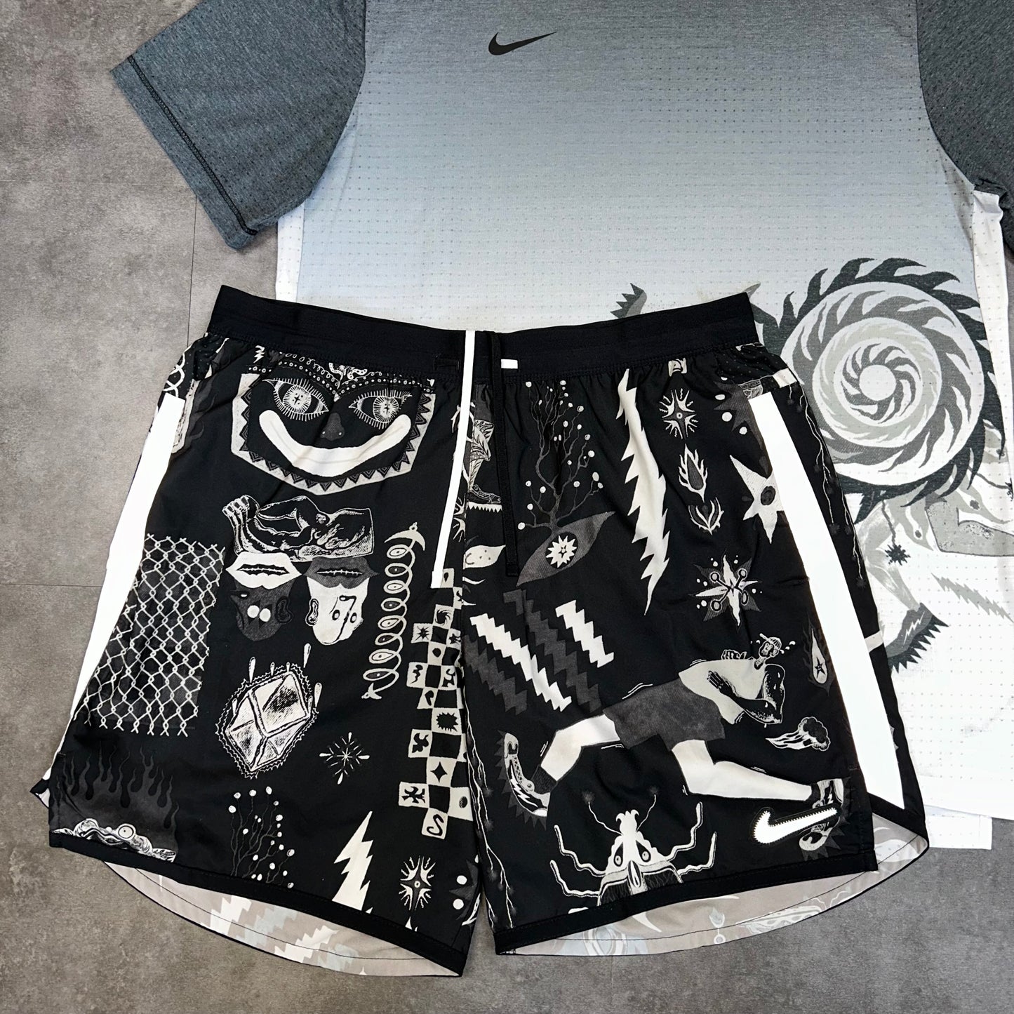 Nike White Dragon Set